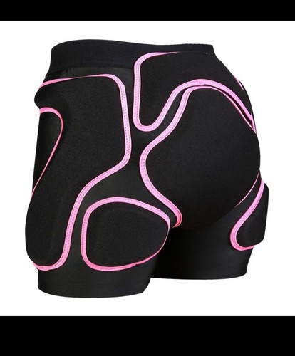 Protection padded shorts - 3d,